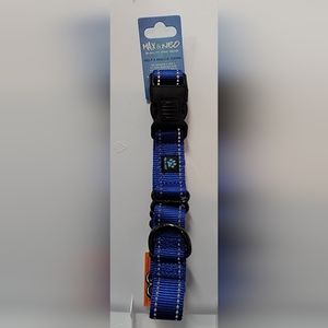 Martingale collar with buckle